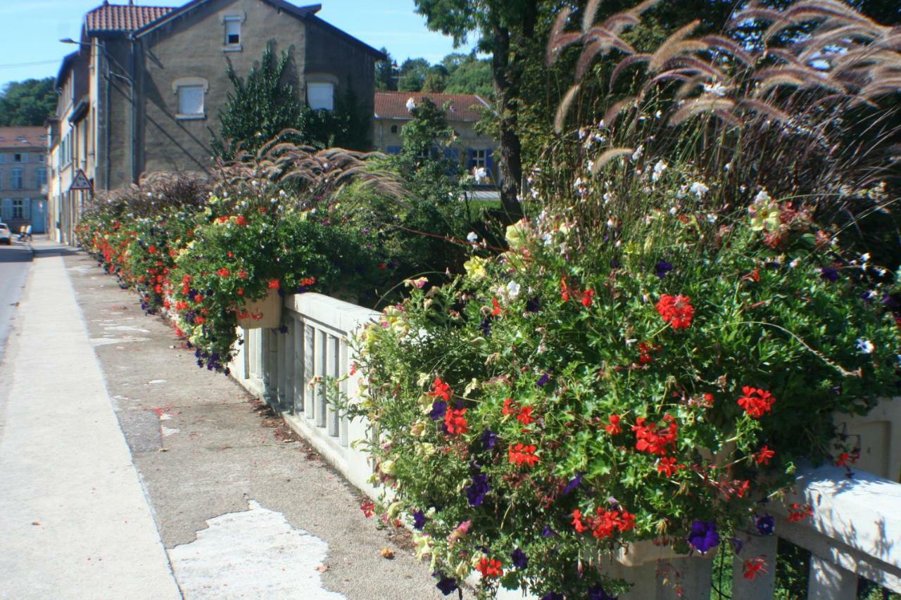 Les Ponts De L'Ornain Apartment Bar-le-Duc Exterior photo